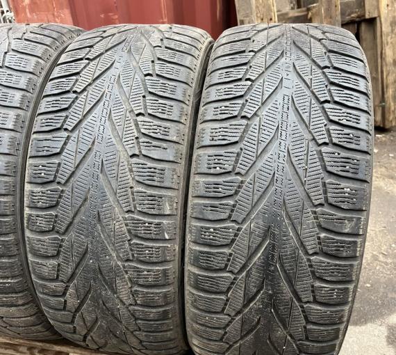 Nokian Tyres Hakkapeliitta R2 255/55 R18