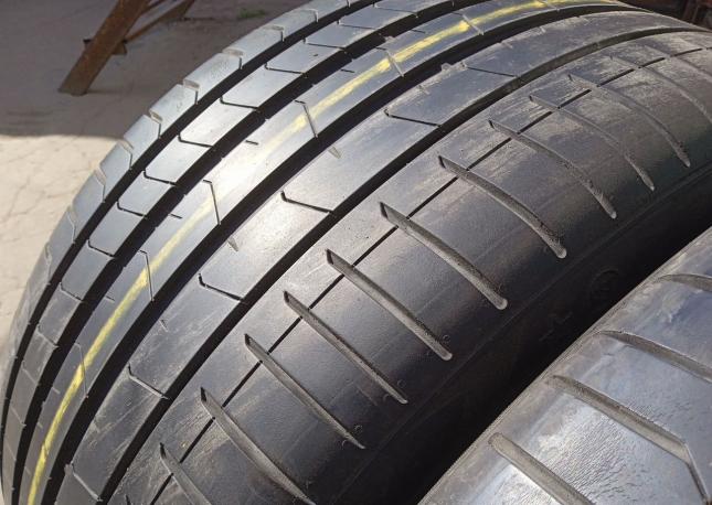 Pirelli P Zero PZ4 315/35 R21