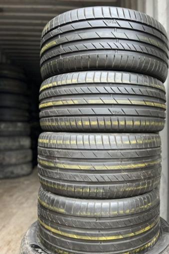 Kumho Ecsta PS71 245/40 R18 и 265/35 R18