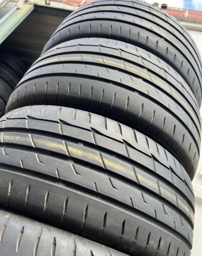 Bridgestone Potenza Adrenalin RE004 235/45 R17