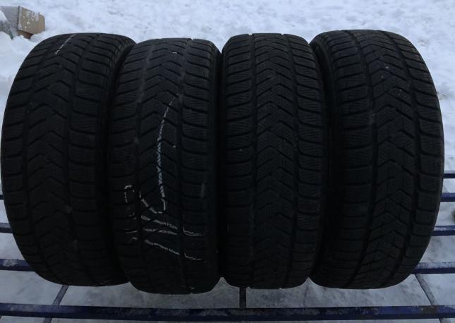 Pirelli Winter Sottozero 3 215/55 R18