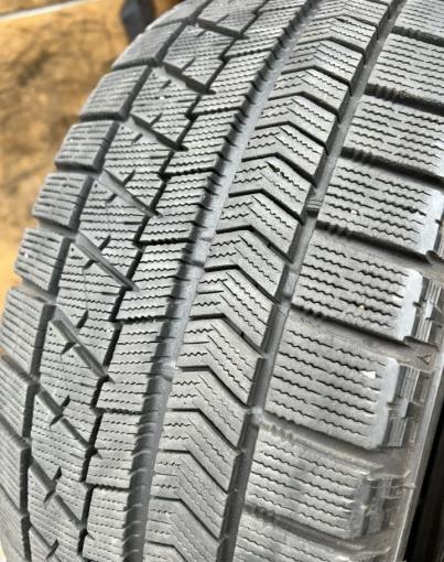 Bridgestone Blizzak VRX 205/50 R16