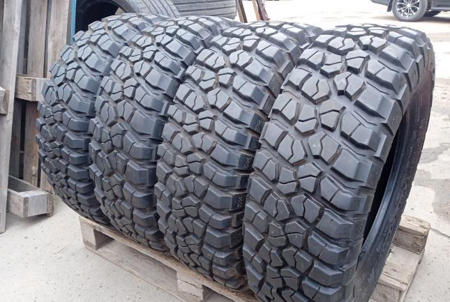 Bfgoodrich Mud-Terrain T/A KM2 255/75 R17
