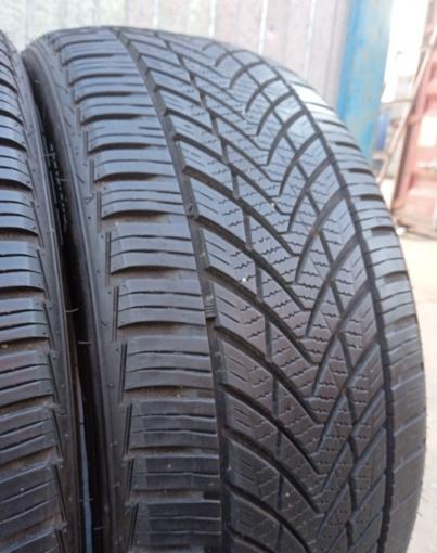 Rotalla Setula 4-Season RA03 195/50 R15