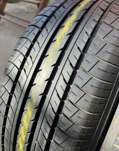 Yokohama dB Decibel E70B 215/55 R17