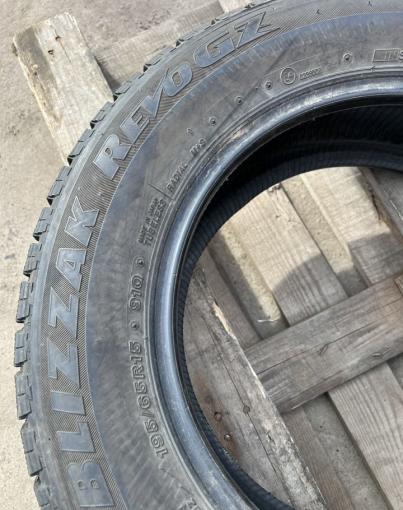 Bridgestone Blizzak Revo GZ 195/65 R15