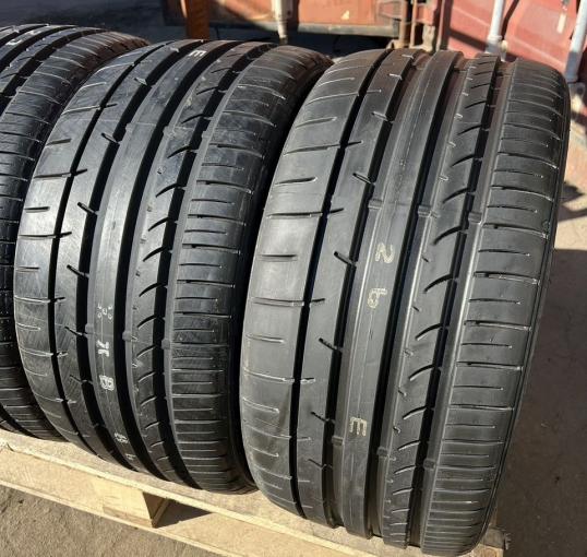 Dunlop SP Sport Maxx 050+ 235/40 R18 и 265/35 R18