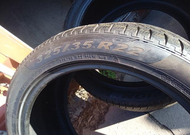 Pirelli Scorpion Winter 285/40 R22 и 325/35 R22