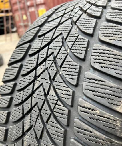 Dunlop SP Winter Sport 4D 245/45 R17
