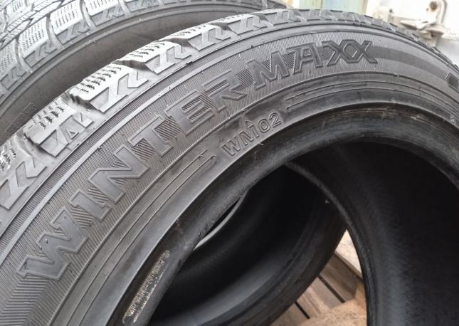 Dunlop Winter Maxx WM02 245/45 R18