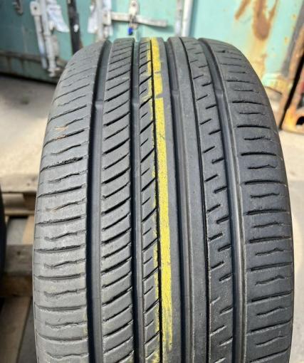 Yokohama Advan dB V552 245/45 R18