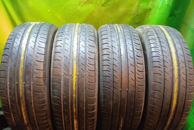 Dunlop SP Sport Maxx 050 225/60 R18