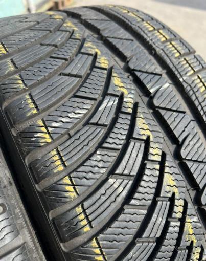 Michelin Pilot Alpin 4 235/35 R19