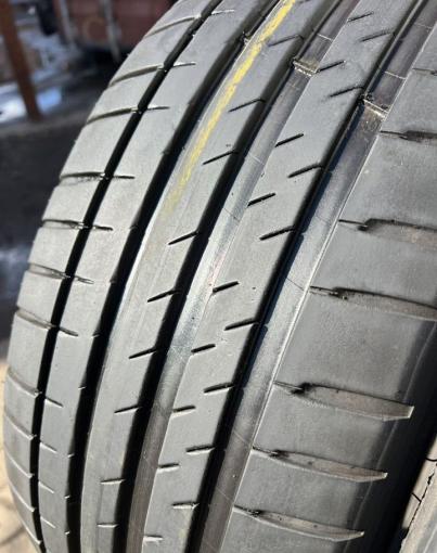 Michelin Pilot Sport 4 Acoustic 235/45 R18