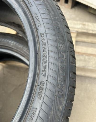 Bridgestone DriveGuard 245/45 R17