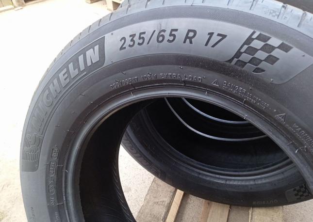 Michelin Pilot Sport 4 SUV 235/65 R17