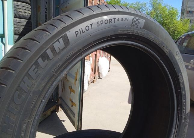 Michelin Pilot Sport 4 SUV 275/45 R21