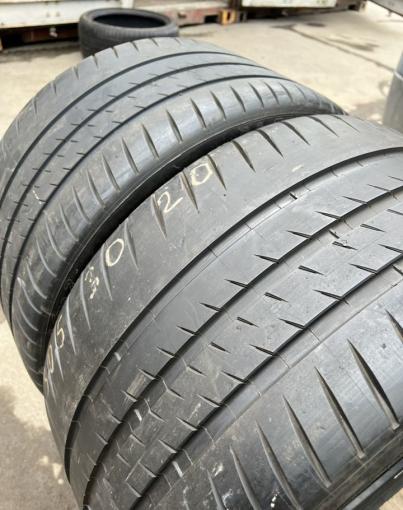 Michelin Pilot Sport Cup 2 305/30 R20