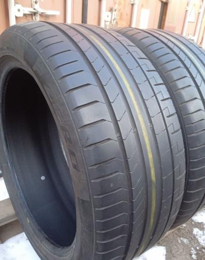 Pirelli P Zero PZ4 275/40 R20