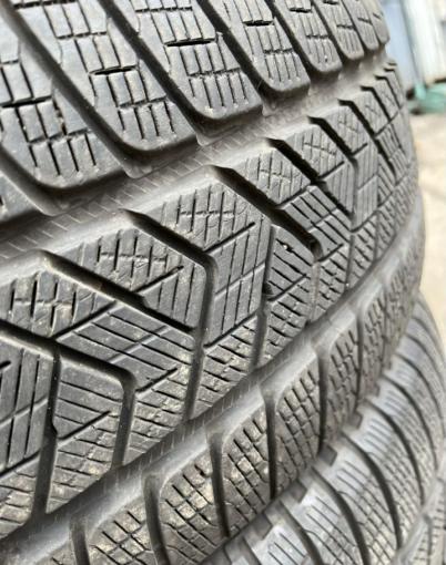 Pirelli Scorpion Winter 255/65 R17