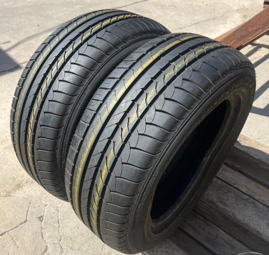 Goodyear EfficientGrip 235/55 R17