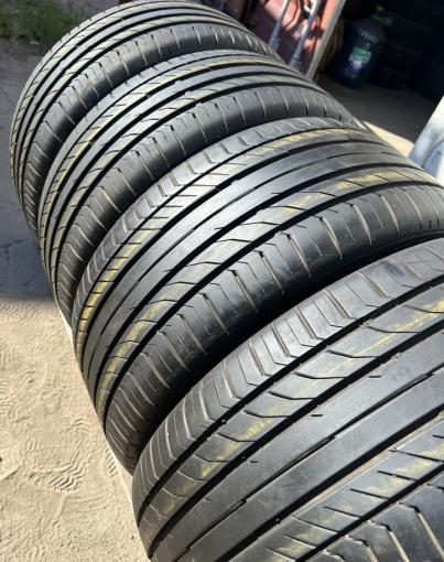 Continental ContiSportContact 5 SSR 225/45 R18 и 255/40 R18