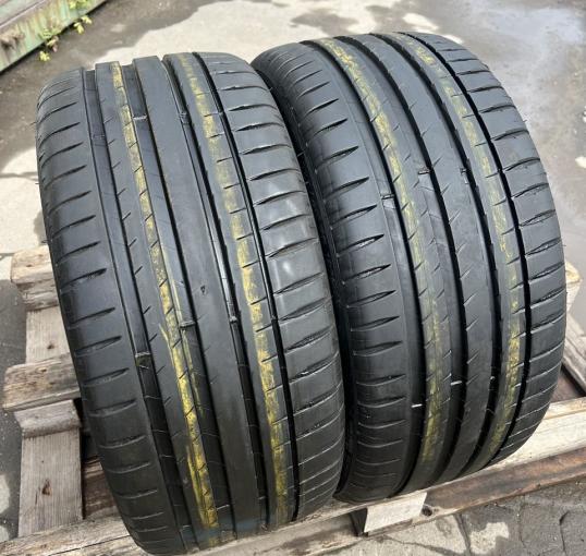 Michelin Pilot Sport 4 235/40 R18