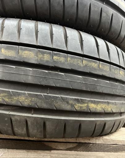 Michelin Pilot Sport 4 225/40 R18