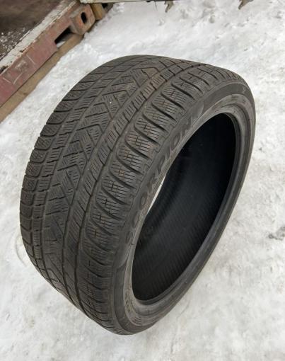 Pirelli Scorpion Winter 295/35 R21