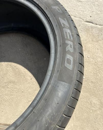 Pirelli P Zero PZ4 285/40 R22 и 325/35 R22