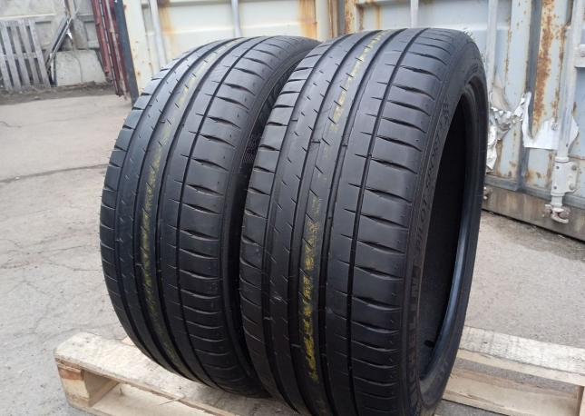 Michelin Pilot Sport 4 235/45 R19