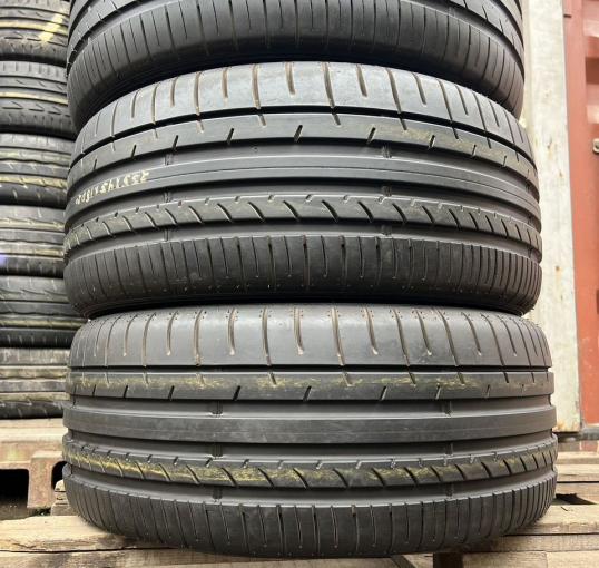 Dunlop SP Sport Maxx 050+ 255/45 R18