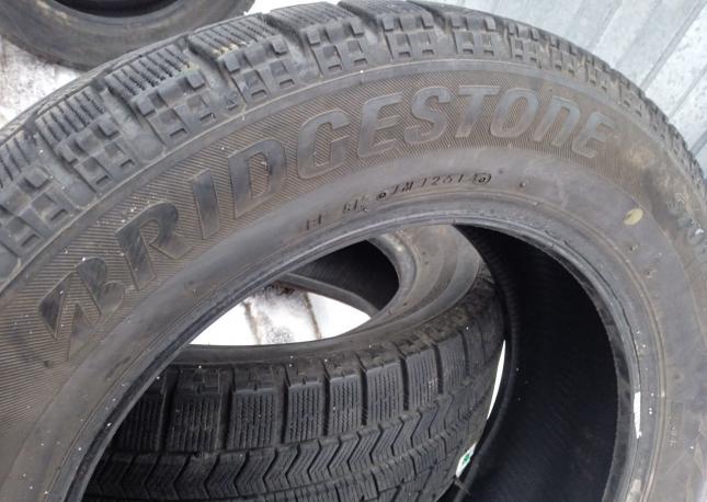 Bridgestone Blizzak VRX 205/55 R16