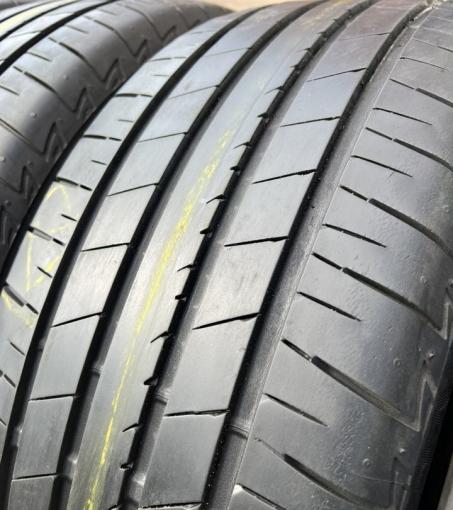 Bridgestone Turanza T005A 225/55 R17