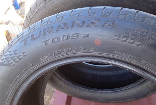 Bridgestone Turanza T005A 225/55 R17