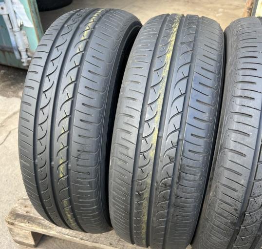 Yokohama BluEarth AE01 185/60 R15