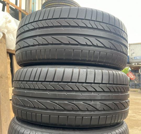 Bridgestone Potenza RE050A 225/40 R18 и 255/35 R18