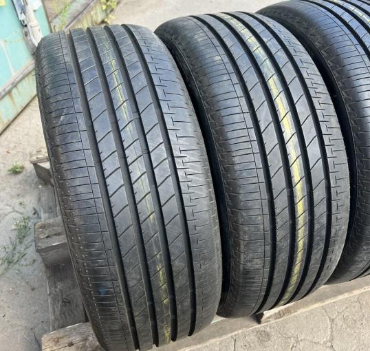 Bridgestone Turanza T005A 215/45 R18