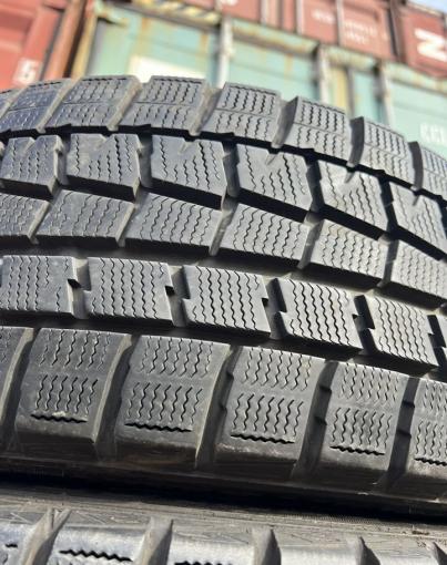 Dunlop Winter Maxx WM01 215/45 R17