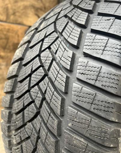 Goodyear UltraGrip Performance Gen-1 235/50 R18