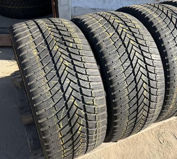 Bridgestone Blizzak LM-005 255/35 R20