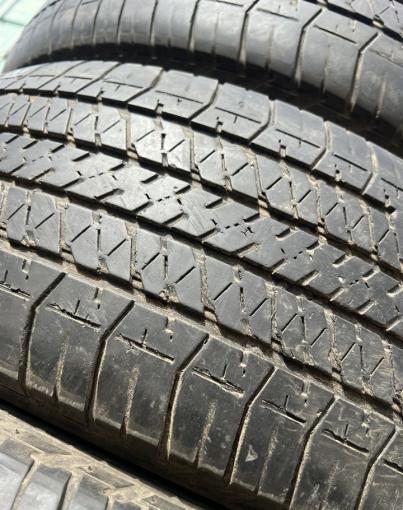 Bridgestone Dueler H/T 684II 265/65 R17