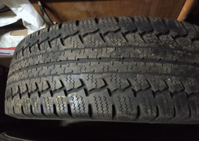 Continental VancoWinter 195/65 R16C