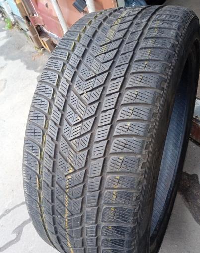 Pirelli Scorpion Winter 285/40 R22