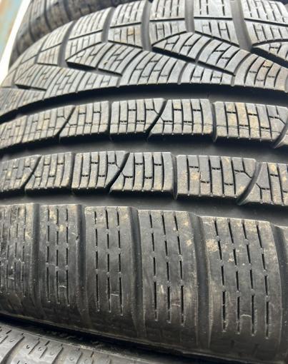 Pirelli Winter Sottozero 240 Serie II 255/40 R18