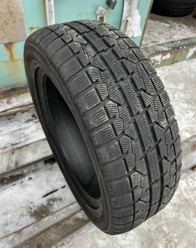 Toyo Observe Garit GIZ 205/55 R16