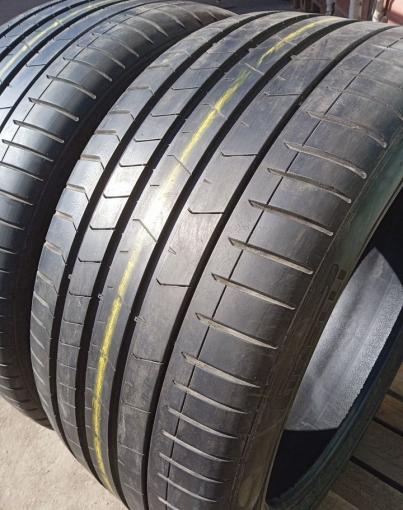Pirelli P Zero PZ4 315/35 R21