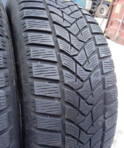 Dunlop Winter Sport 5 215/60 R16