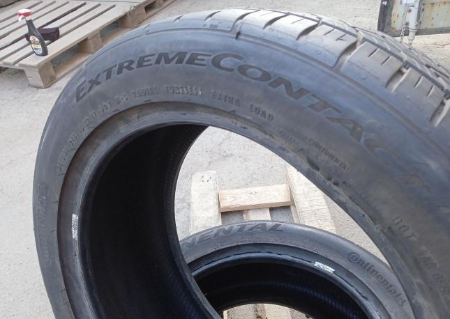 Continental ExtremeContact DWS 245/45 R17