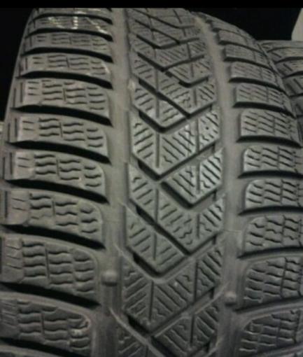 Pirelli Winter Sottozero 3 225/40 R18